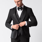 Total black Suit "Obsidian Spark"